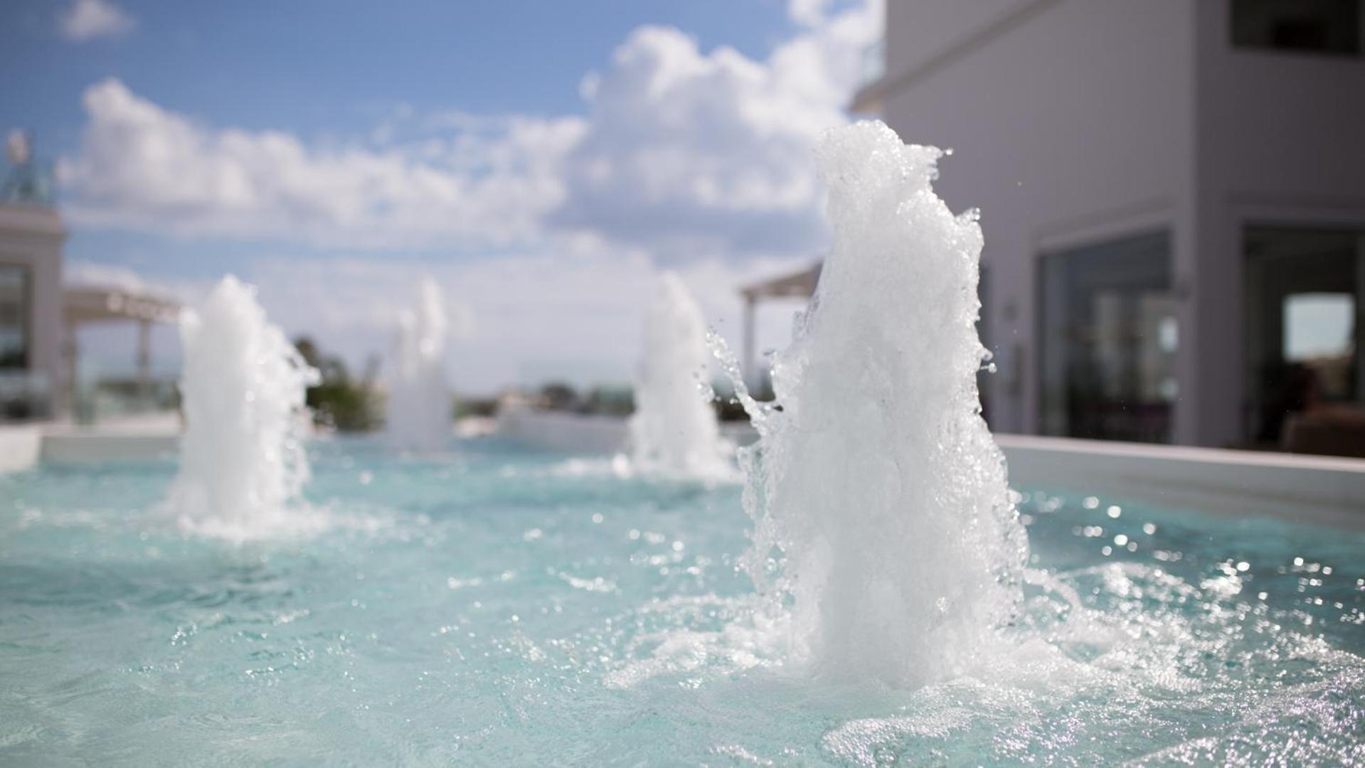 Asterias Beach Resort アファンドウ エクステリア 写真