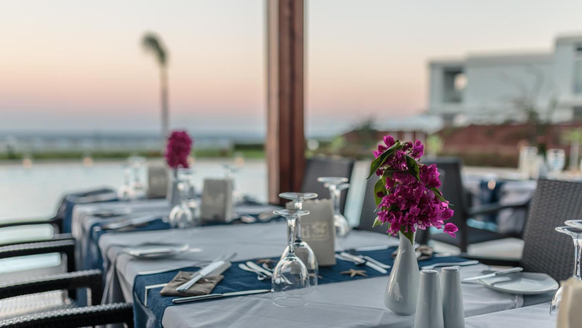 Asterias Beach Resort アファンドウ エクステリア 写真