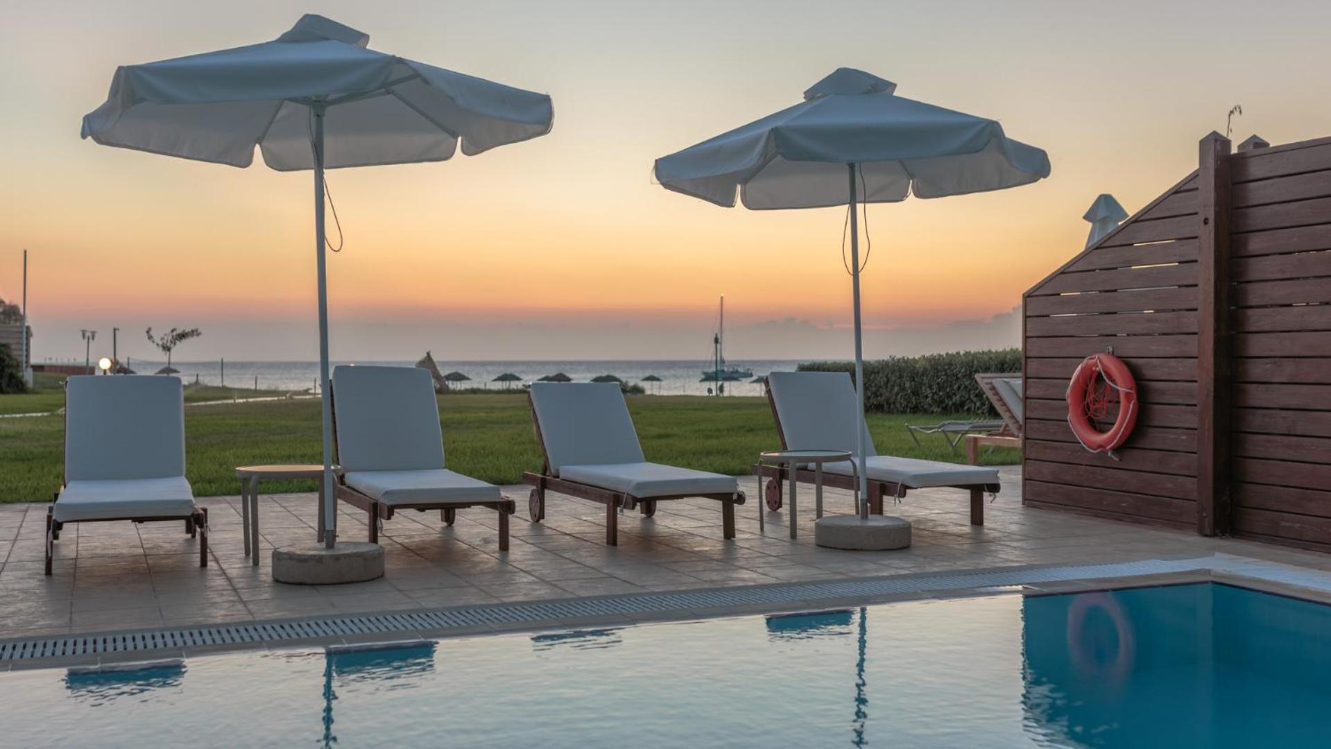 Asterias Beach Resort アファンドウ エクステリア 写真